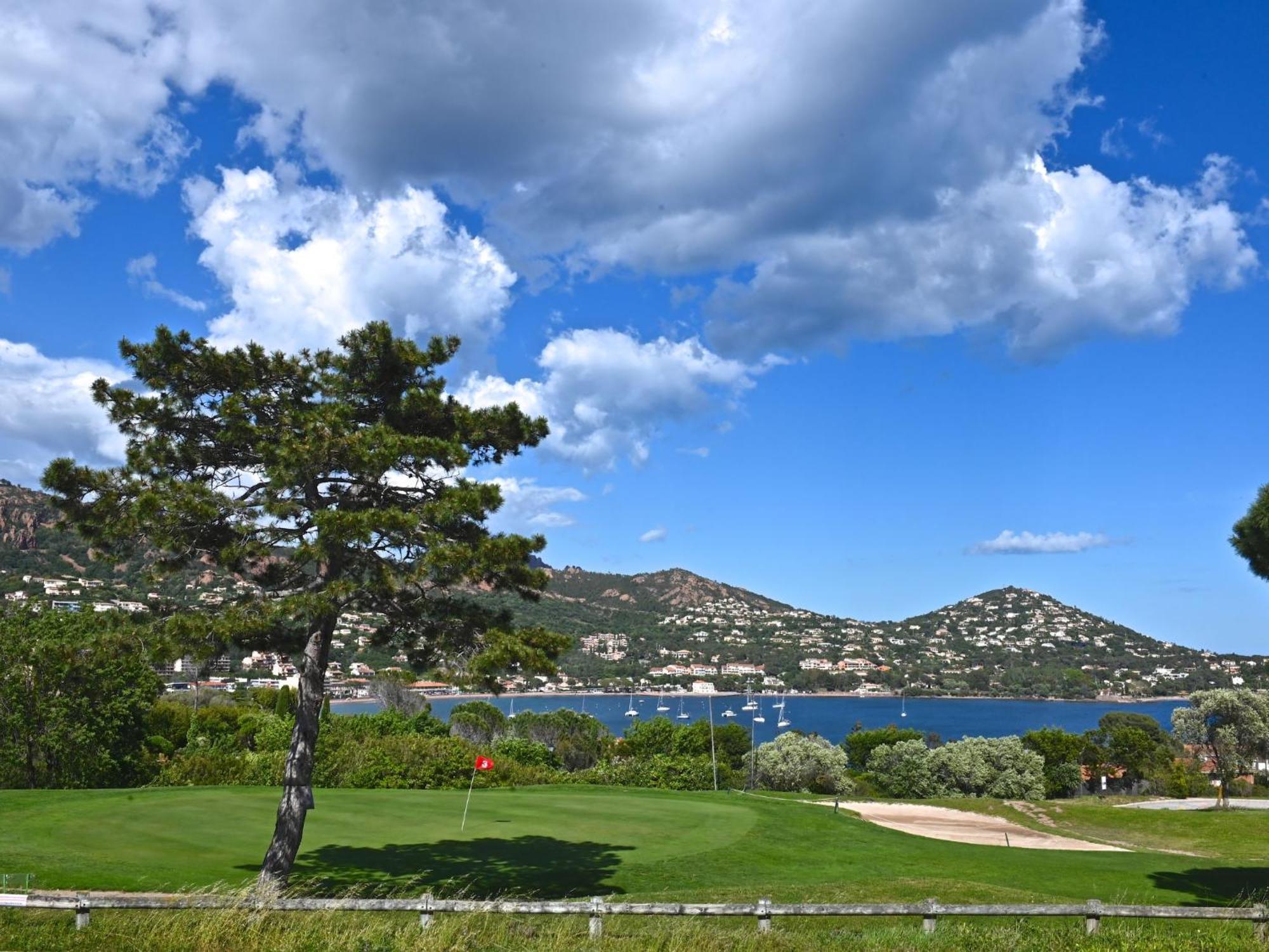 Studio Village Cap Esterel - Le Village-72 By Interhome Saint-Raphael  Exterior photo
